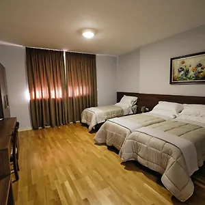 In Center Hotell